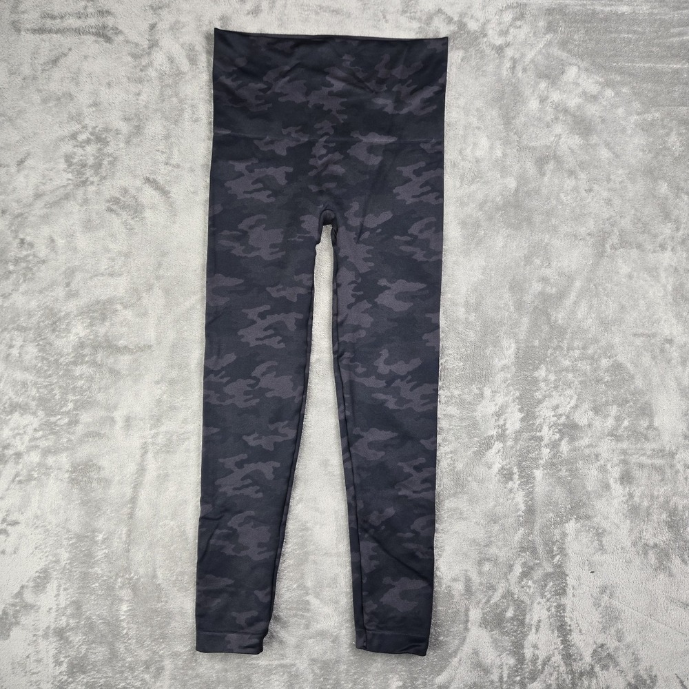 Spanx Womens Look at‎ Me Now Seamless Leggings FL3515 Black Camo Sz Large